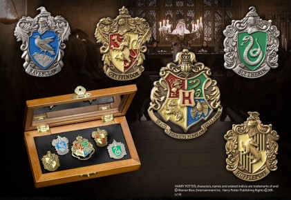 Harry Potter Pin Collection Hogwarts Houses (5)