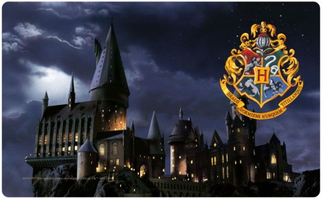 Harry Potter Cutting Board Hogwarts